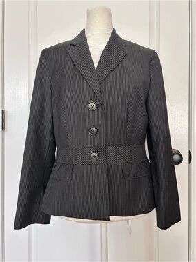 Ann Taylor Loft Black Pinstripe Tailored Blazer Jacket Wool Blend Corporate Core